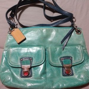 Coach Poppy Hippie crossbody/shoulder bag